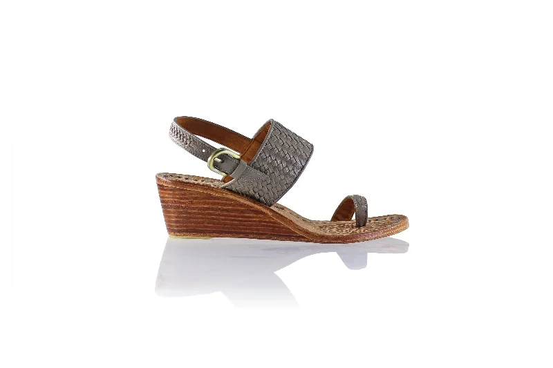 Men's sandals with a contrast stitching detailPrana 50mm Wedges - Grey BKK