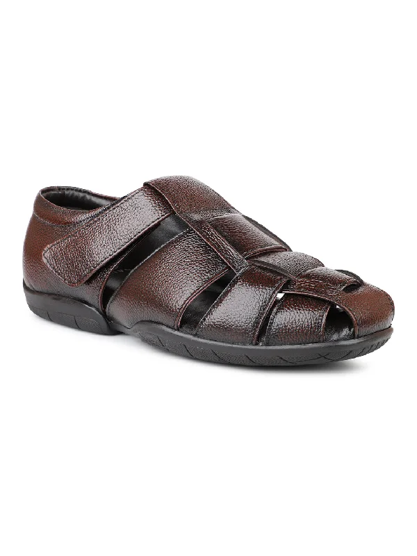 Flip - flop style men's sandals for beach wearTri-Band Velcro Sandal-Brown