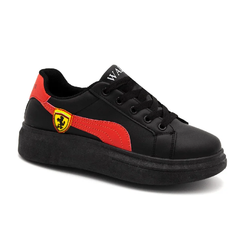 Men's classic white leather sneakers with black laces6818 Sneaker