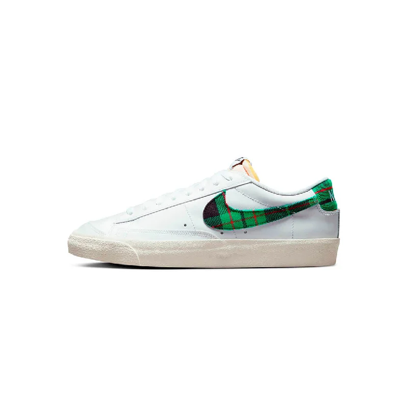 Men's lifestyle sneakers with a premium material constructionNike Blazer Low 77 Plaid