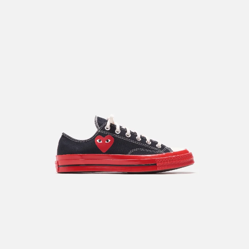 Men's leather - and - mesh combination sneakers for style and functionConverse x Comme des Garçons CDG Play Red Sole Low Top - Black