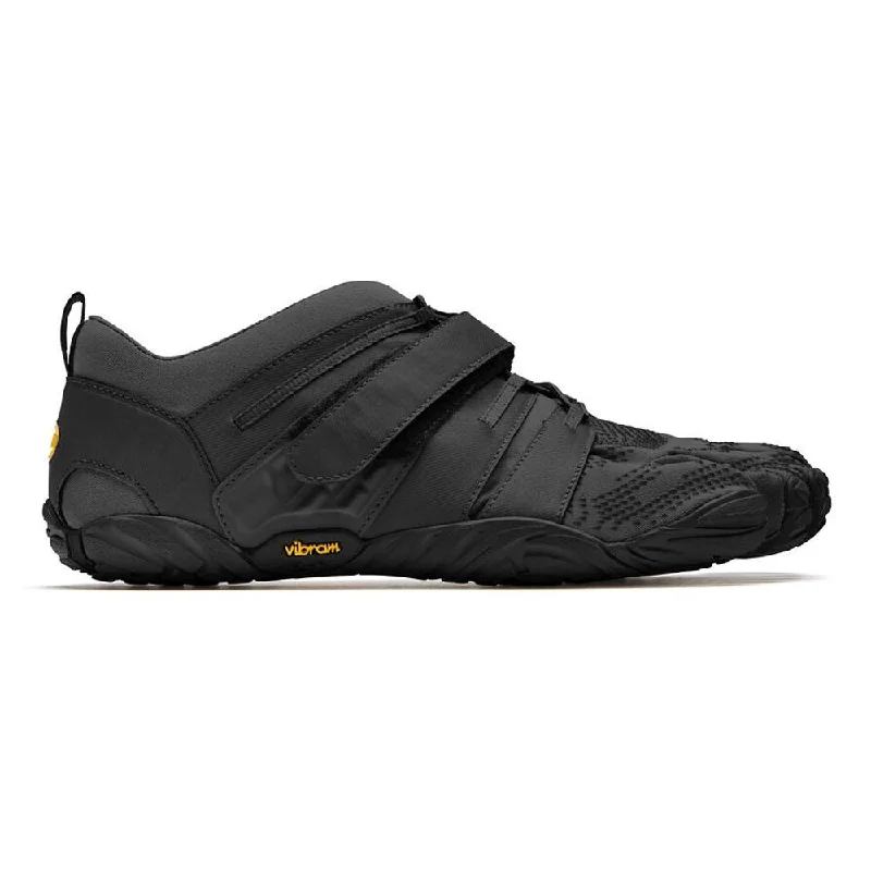 Men's chunky - sole sneakers for a trendy lookVibram Five Fingers Men's V-TRAIN 2.0 Black Men's chunky - sole sneakers for a trendy lookVibram Five Fingers Men's V-TRAIN 2.0 Black