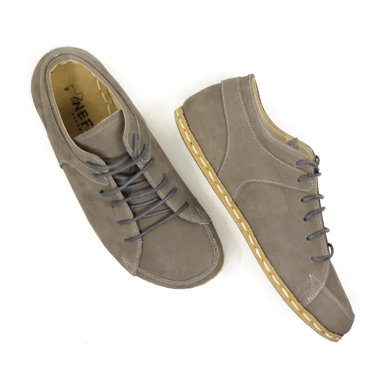 Men's wide - width sneakers for a comfortable fitMen's Copper Rivet Earthing Leather Sneaker in Gray Nubuck Men's wide - width sneakers for a comfortable fitMen's Copper Rivet Earthing Leather Sneaker in Gray Nubuck