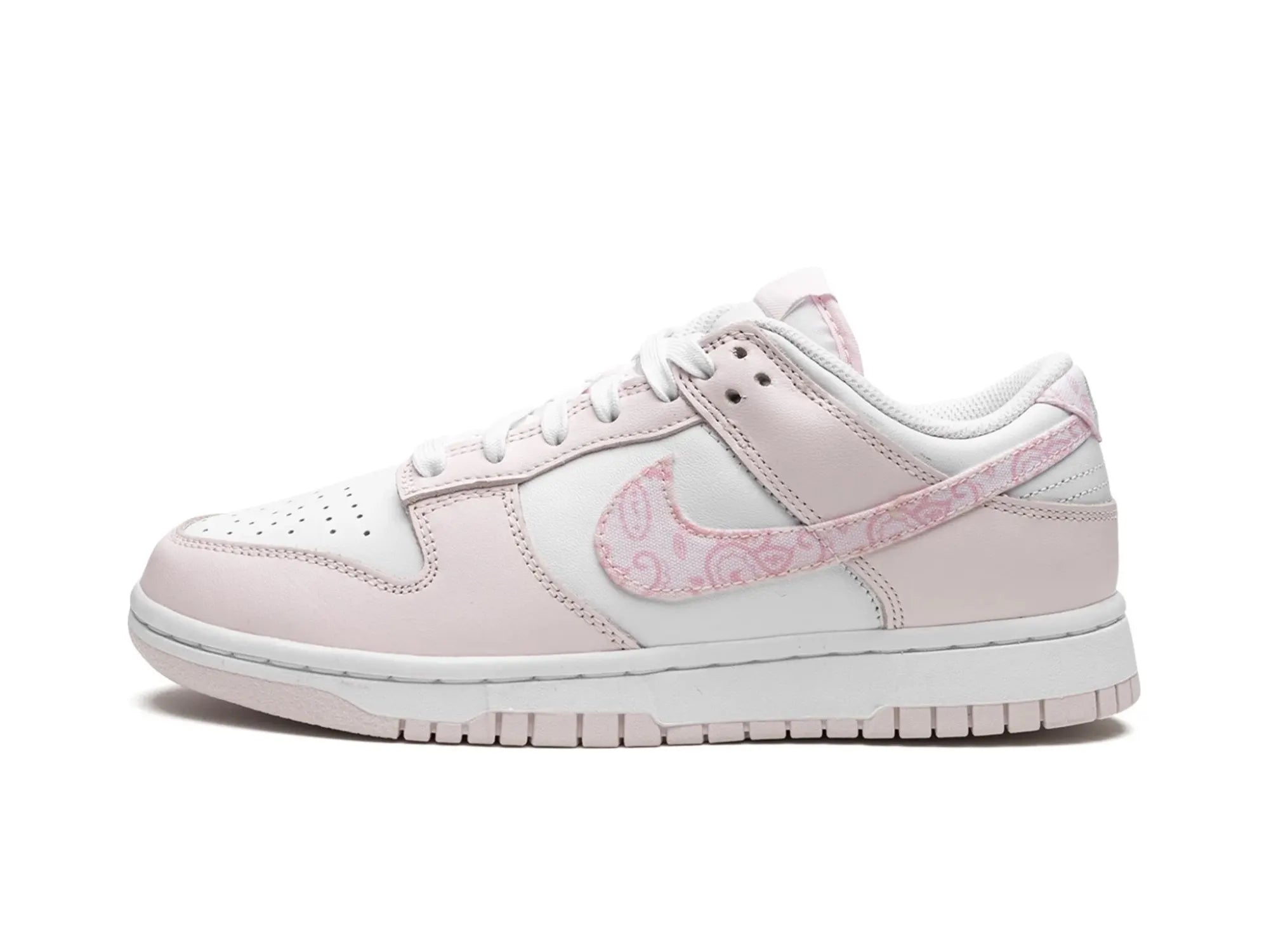 Men's leather - and - mesh combination sneakers for style and functionNike Dunk Low Essential "Paisley Pack Pink"