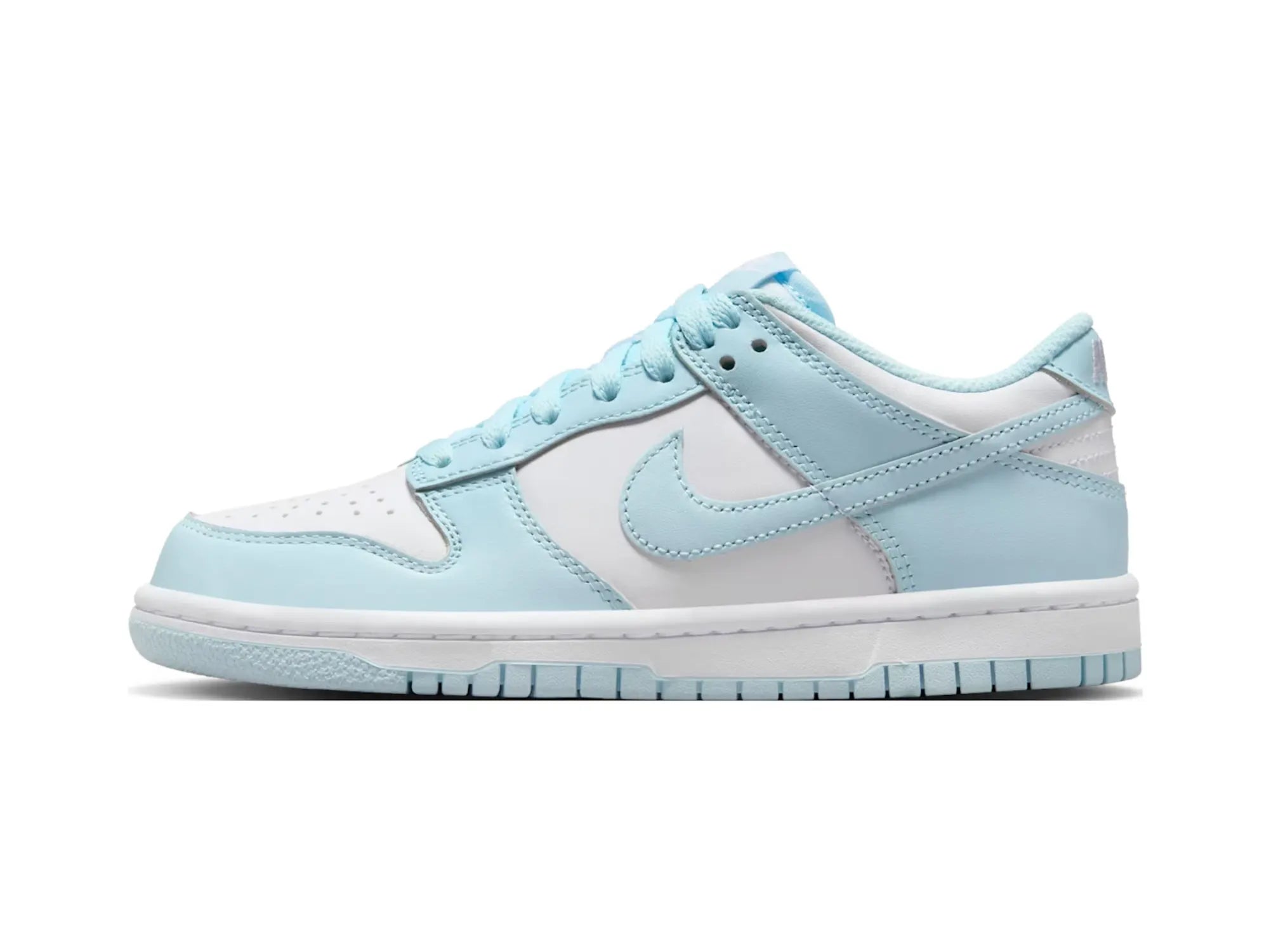 Men's classic white leather sneakers with black lacesNike Dunk Low "White Glacier Blue"