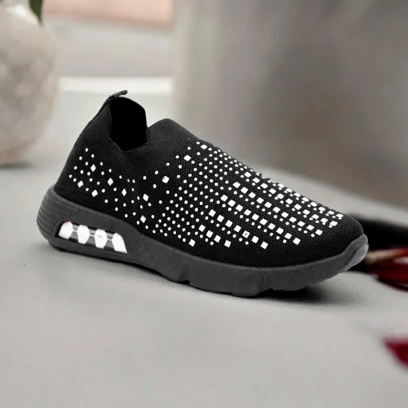 Men's wide - width sneakers for a comfortable fitPerlisa fabric shoes