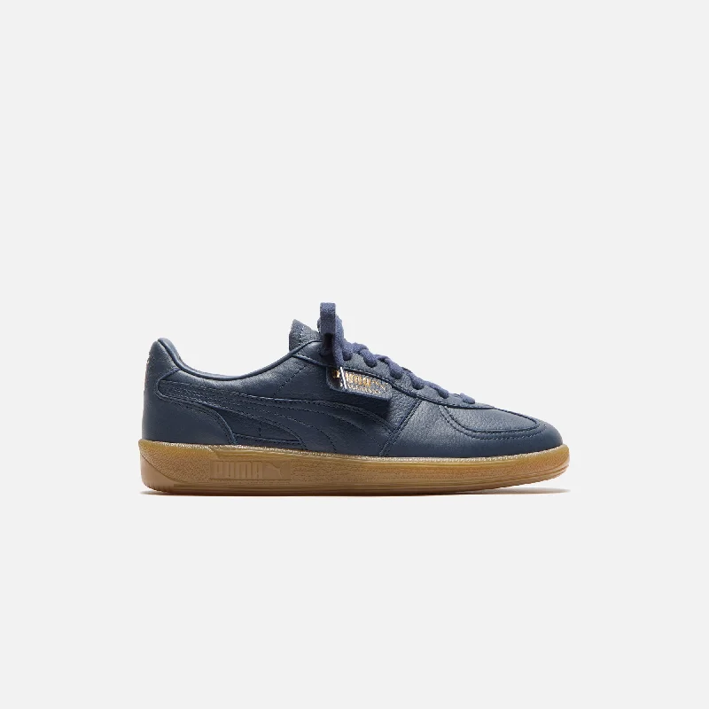 Men's waterproof sneakers for rainy daysPUMA Palermo Premium - Navy / Gum