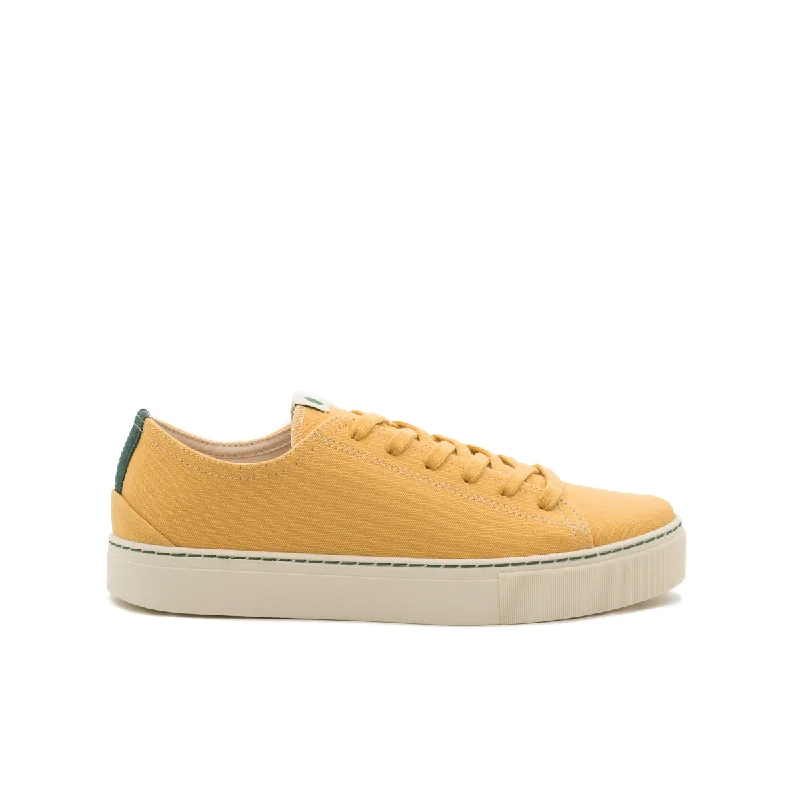 Men's running sneakers with shock - absorbing solesVegan sneaker yellow COR021