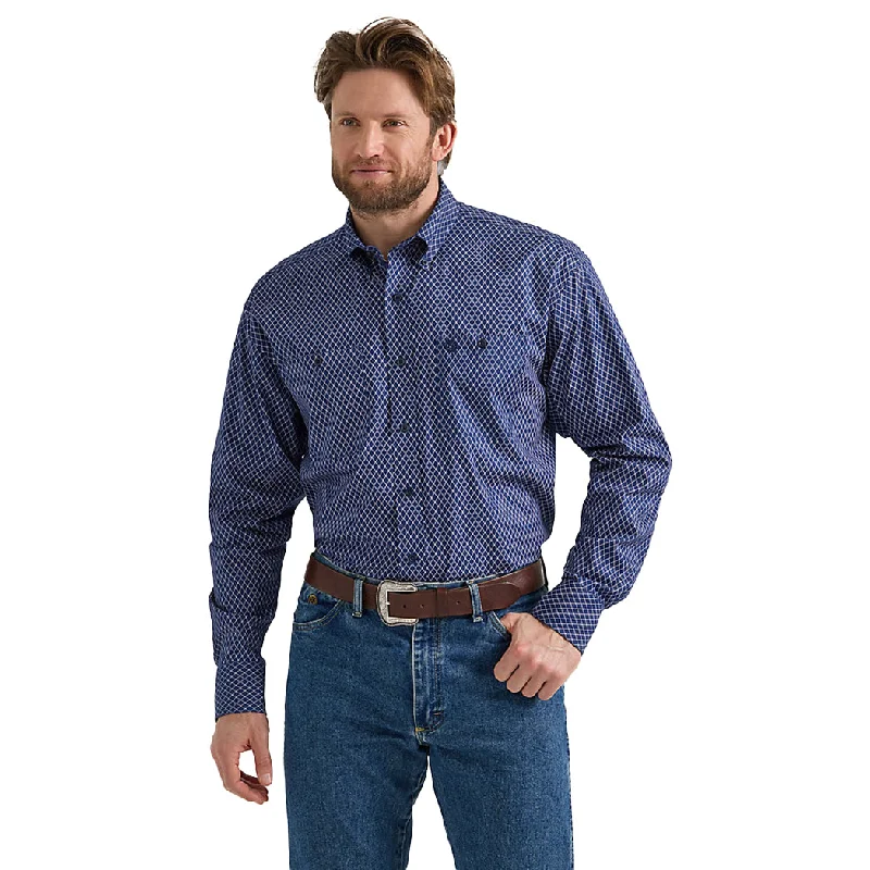 Men's western boots with a decorative concho belt and buckleWrangler Men's George Strait Long Sleeve Button Down Shirt Men's western boots with a decorative concho belt and buckleWrangler Men's George Strait Long Sleeve Button Down Shirt