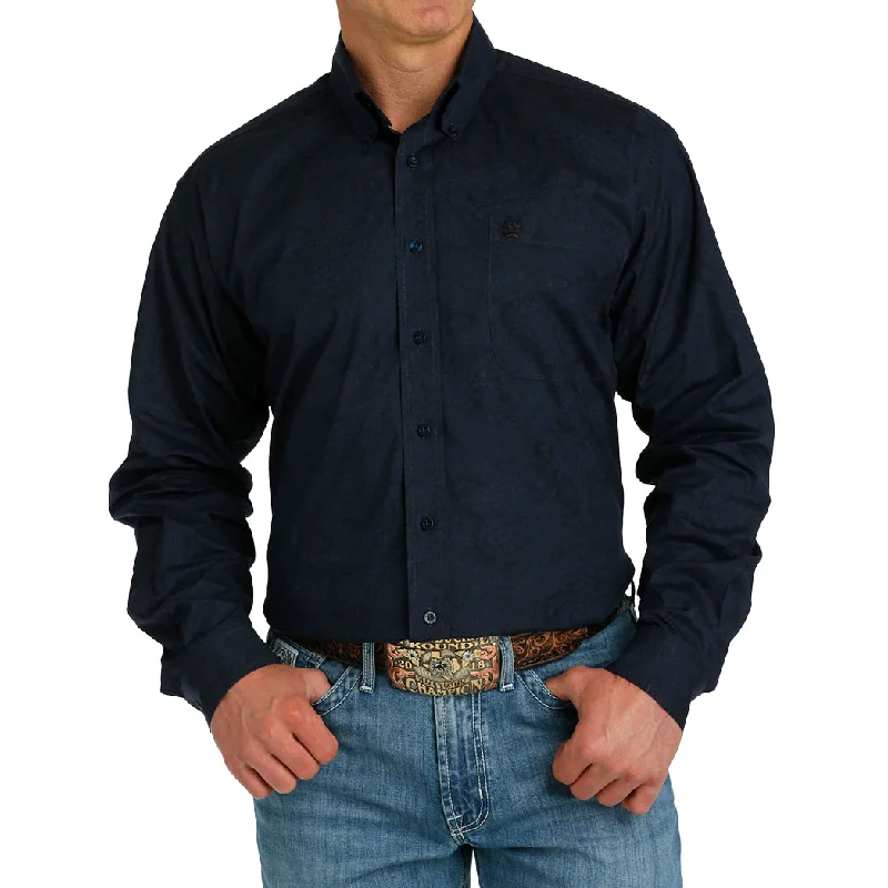 Men's western boots with a leather lining and a padded insoleCinch Men's Button Down Long Sleeve