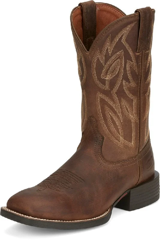 Men's western boots with a decorative inlay on the toe and heelJustin Canter Dusty Cowhide Men's Boot