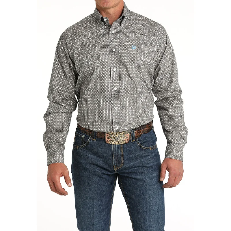 Men's western boots with a traditional western boot silhouette and a polished shineCinch Men's Diamond Geometric Print Long Sleeve Shirt