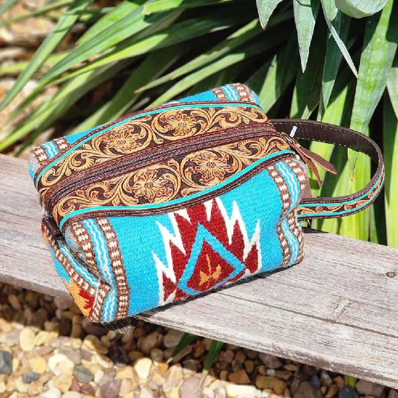 Men's western boots with a high - quality leather upper and a suede liningAmerican Darling Turquoise Shave/Makeup Bag