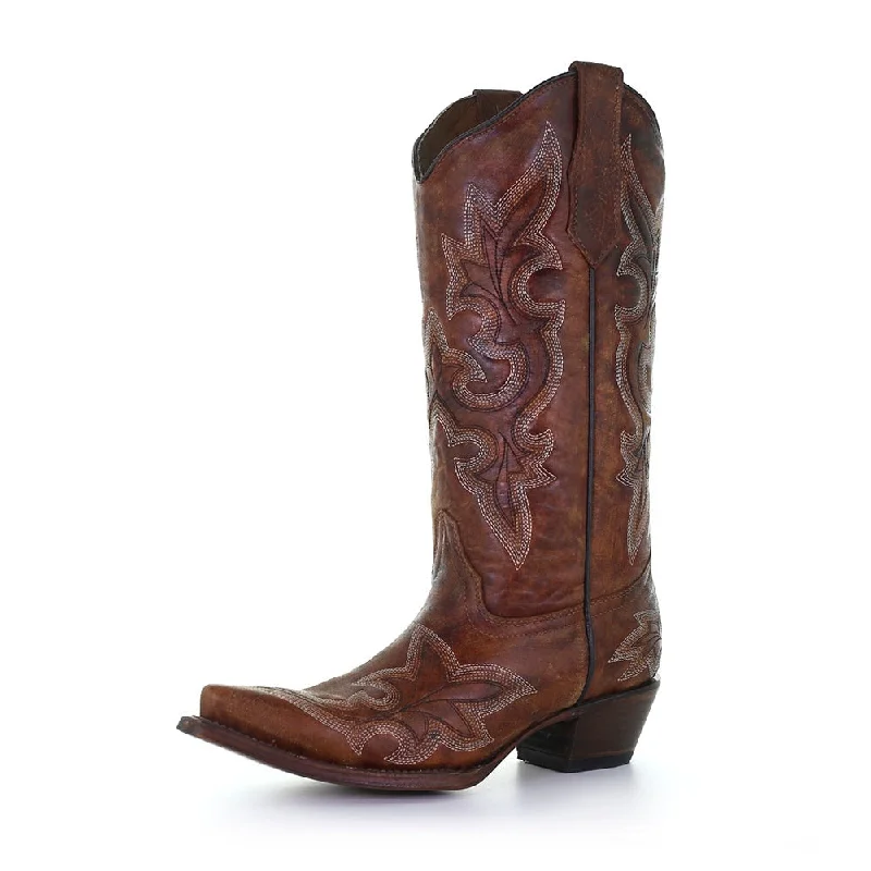 Men's western boots with a scalloped edge and a pull - on strapCircle G Tan Embroidered Ladies' Boot